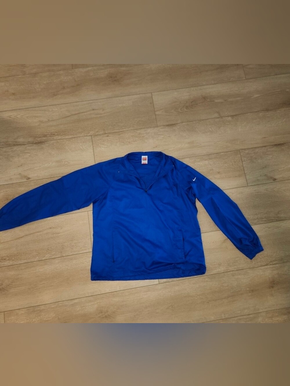 Vintage Y2K Nike Blue and White Embroidered Logo Removable Sleeves Teen XL 16-18